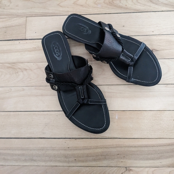 Tod's Black Leather Sandals - Picture 6 of 7